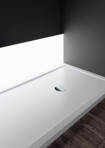 Désign graphique et contemporain pour ce receveur couleur Blanc en acrylique renforcé par des barres acier. Dans sa version haute, il permet l'installation de l'évacuation d'eau sans modifier le plancher.. Receveur de douche NOVELLINI Olympic plus en Acrylique,NOVELLINI OL1808011-30, bac de douche couleur Blanc L 180 x H 80 - Epaisseur 13 cm 